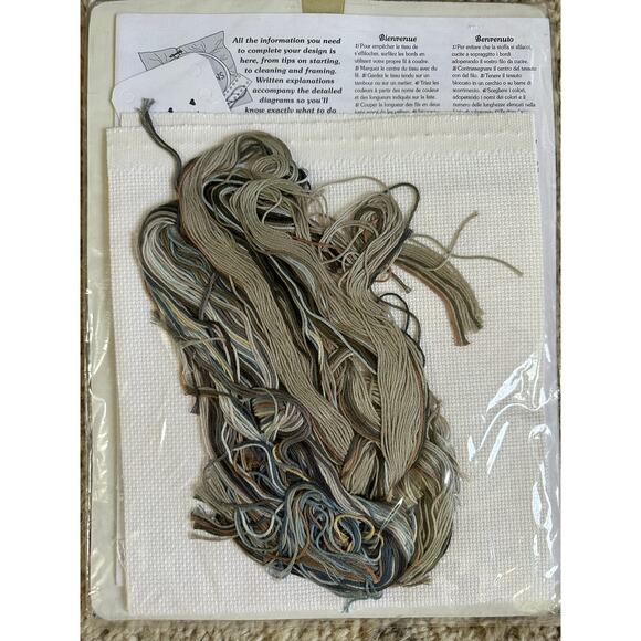 Dimensions Call of the Wolf Counted Cross Stitch Kit winter nature new35084 2002 - Picture 8 of 10